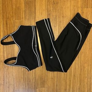 All yoga black and white set